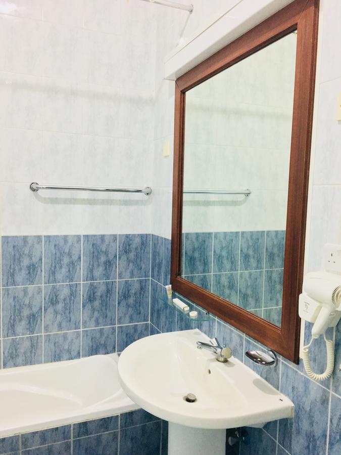 Dama Hotel Duba Room photo
